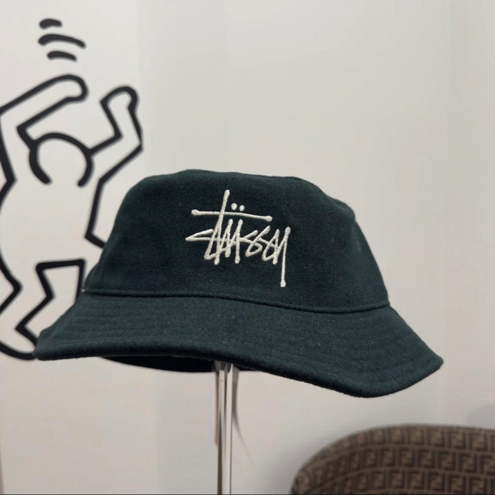 STUSSY Fuzzy Wool "Basic"  Bucket Hat
